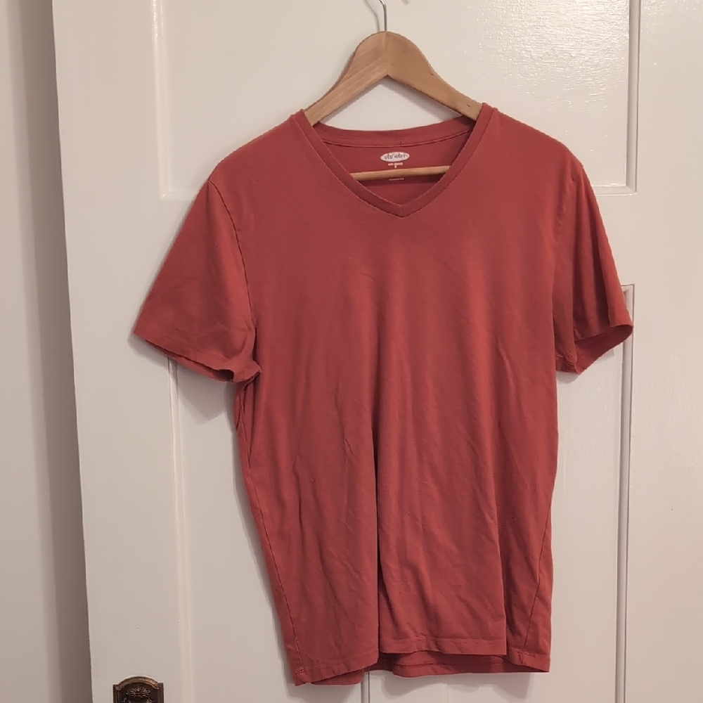Old Navy Men's Coral V-Neck Tee